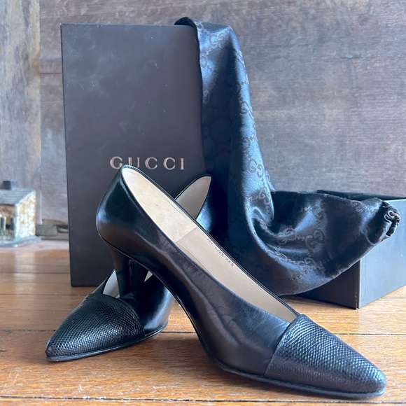 Vintage Gucci black pumps with exotic leather toe. Gucci heels. Made in Italy. - Picture 1 of 7